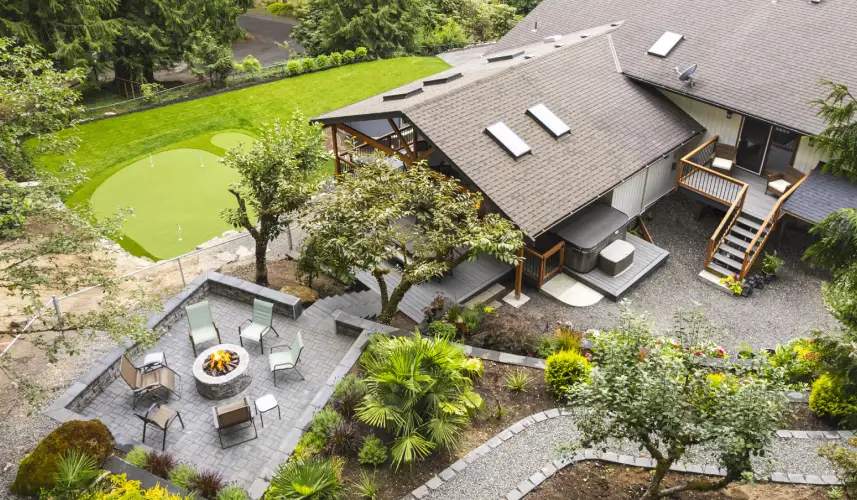 Read more about the article Elevate Your Outdoor Living Space