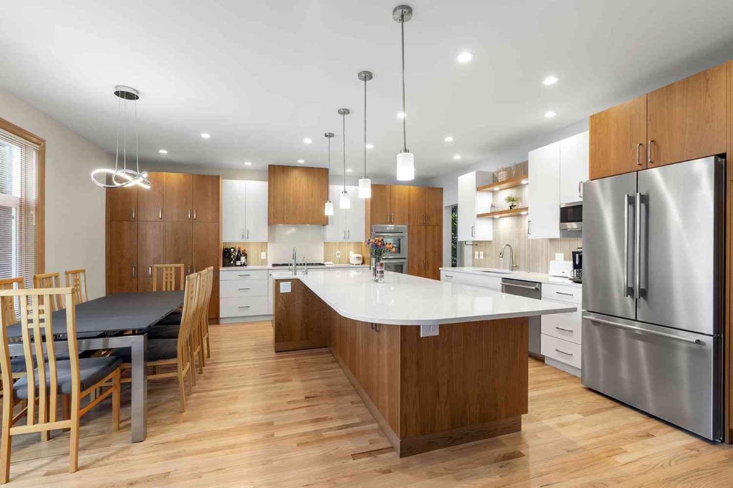 Read more about the article 5 Reasons to Remodel Your Kitchen